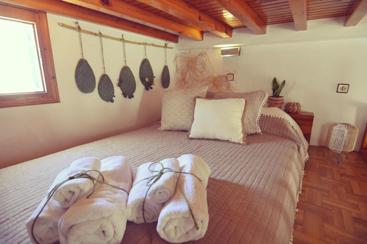 Bright & Relaxing Loft With Attic Room In The Heart Of Mykonos City Mykonos Town Eksteriør billede